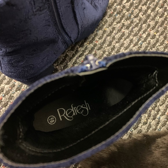 Refresh Navy Blue Velvet Boots - Picture 7 of 7